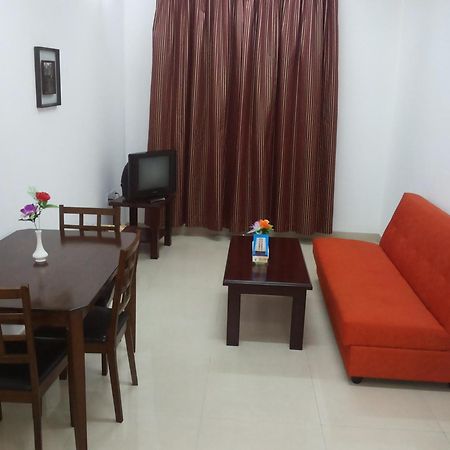 Azaiba Hotel Apartments Маскат Екстериор снимка