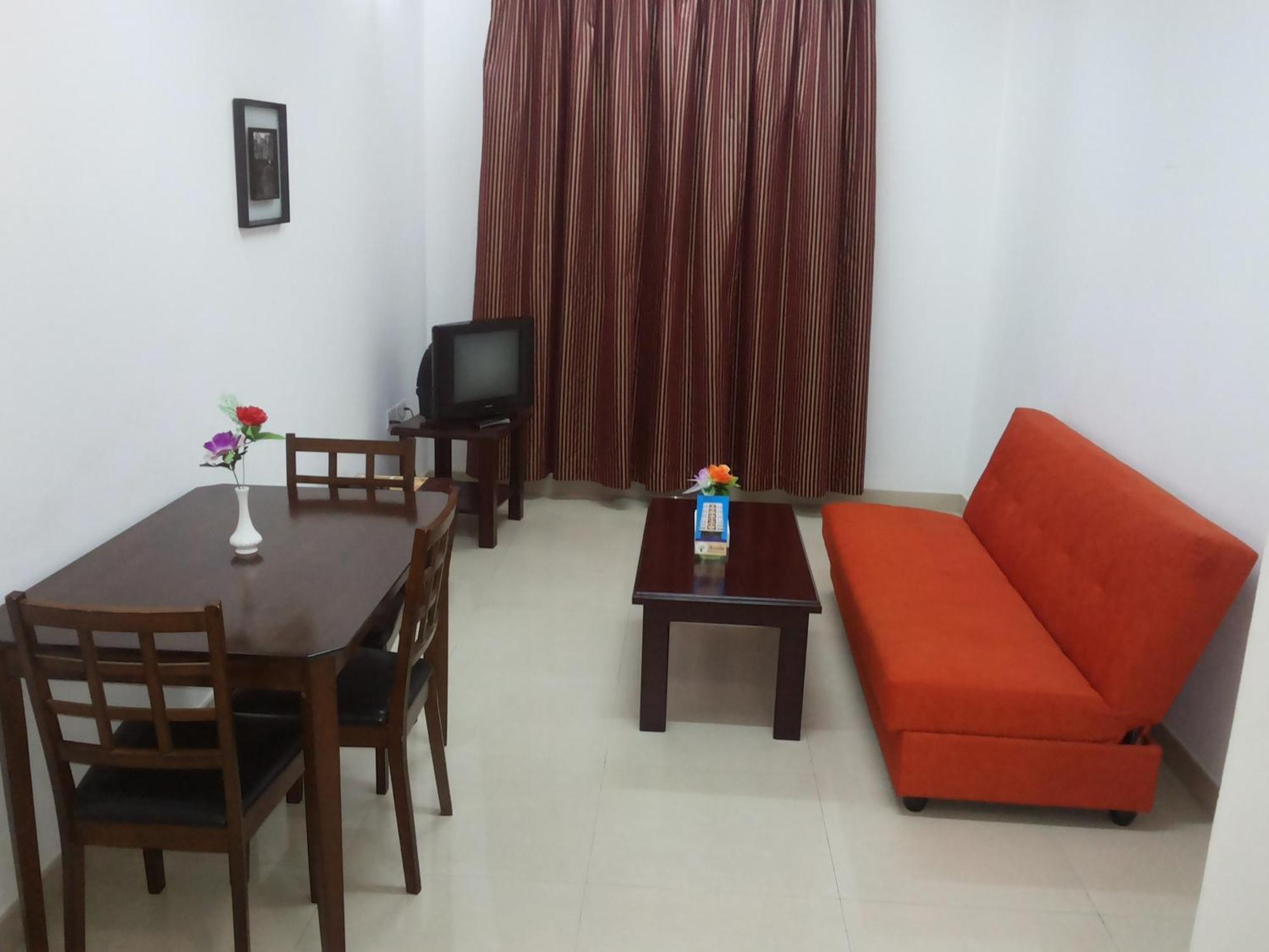 Azaiba Hotel Apartments Маскат Екстериор снимка
